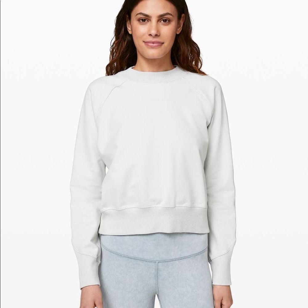 Lululemon• ready to roll crew *vapor